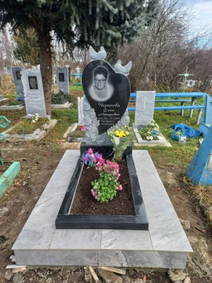 Памятник из гранита 154 — ritualum.ru