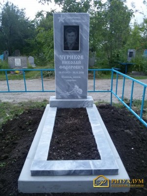 Памятник из мрамора - Прямой — ritualum.ru